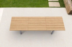 OUTFLEXX Ausziehtisch, FSC-Teakholz/Edelstahl, Plattenstärke 30mm, 220/340x100cm -MBM Verkäufe 13486 3 CGI.jpg