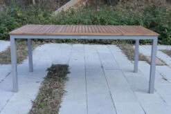 VILLANA Esstisch, Alu Pulverbeschichtet / FSC Akazienholz, 180 X 90 Cm -MBM Verkäufe 18380 3.jpg