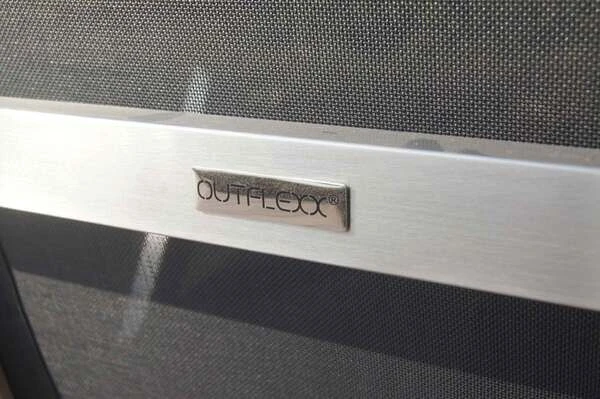 OUTFLEXX Stapelsessel, Schwarz, FSC-Teak / Edelstahl / Textilene, 60x56x85 Cm, Modernes Design 8 OUTFLEXX Stapelsessel, Schwarz, FSC-Teak / Edelstahl / Textilene, 60x56x85 Cm, Modernes Design – Bild 8