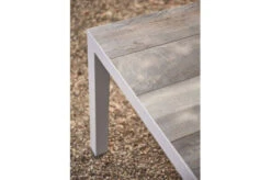 SIENA GARDEN Silva Esstisch, Matt Weiß-grau/washed Grey, Alu/Keramik, 100x100 Cm, Für Bis Zu 4 Personen -MBM Verkäufe 22002 7.jpg