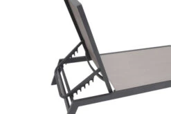 VILLANA 2er-Set Sonnenliegen, Anthrazit/grau, Alu/Textil, 198x66x32cm, Mit Beistelltisch 45x45cm -MBM Verkäufe 4 13885.jpg