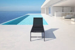 OUTFLEXX Liege, Anthrazit Matt/schwarz, Alu/Textilene, 190x62x34cm, Rückenlehne Verstellbar -MBM Verkäufe 4 20394.jpg